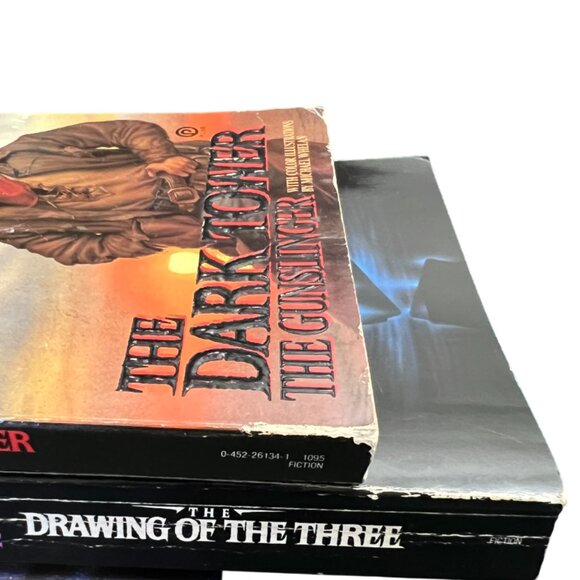 Stephen King The Dark Tower volume 1 2 3 - Softcovers in Good Condition - Picture 7 of 16